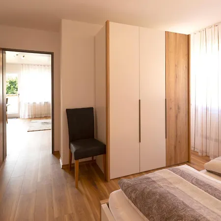 Πανσιόν Gaestehaus Am Bodensee