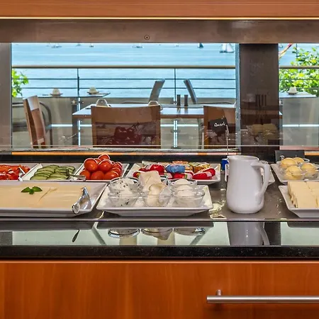 Gaestehaus Am Bodensee 招待所 博登斯边的伊门施塔特