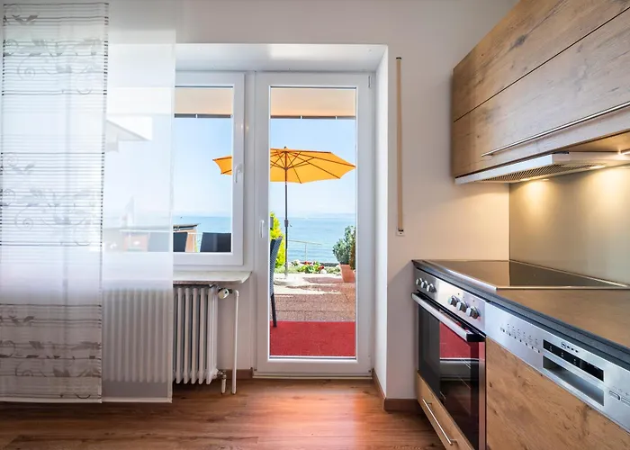 Gaestehaus Am Bodensee ゲストハウス 3*